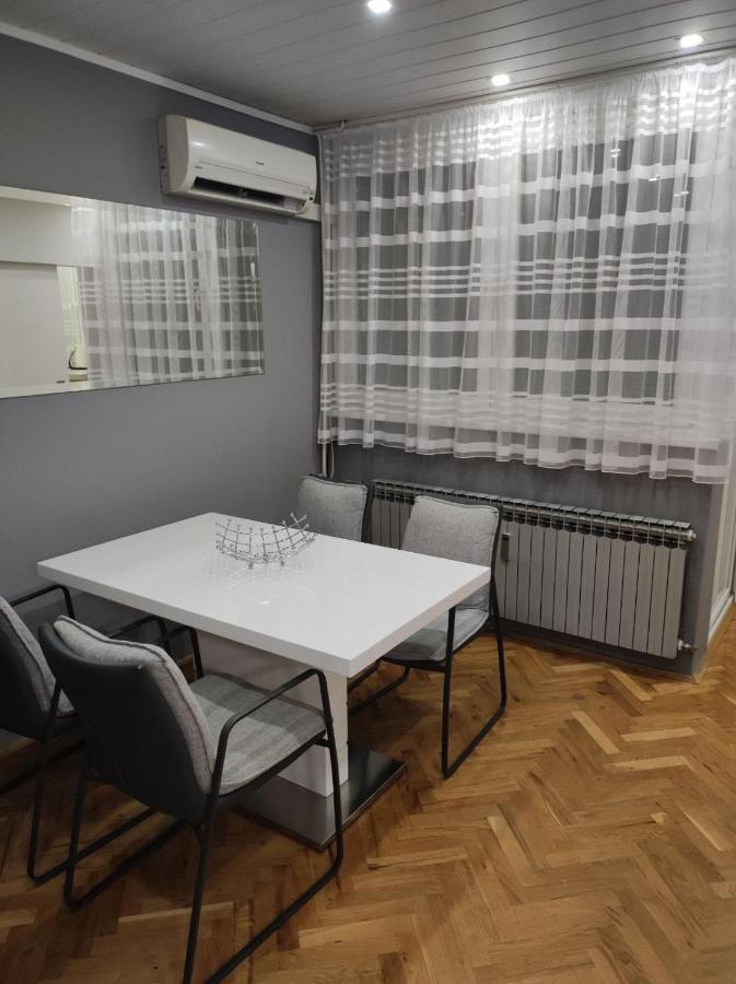Lola Home Karlovac Esterno foto