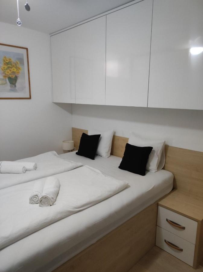 Lola Home Karlovac Esterno foto